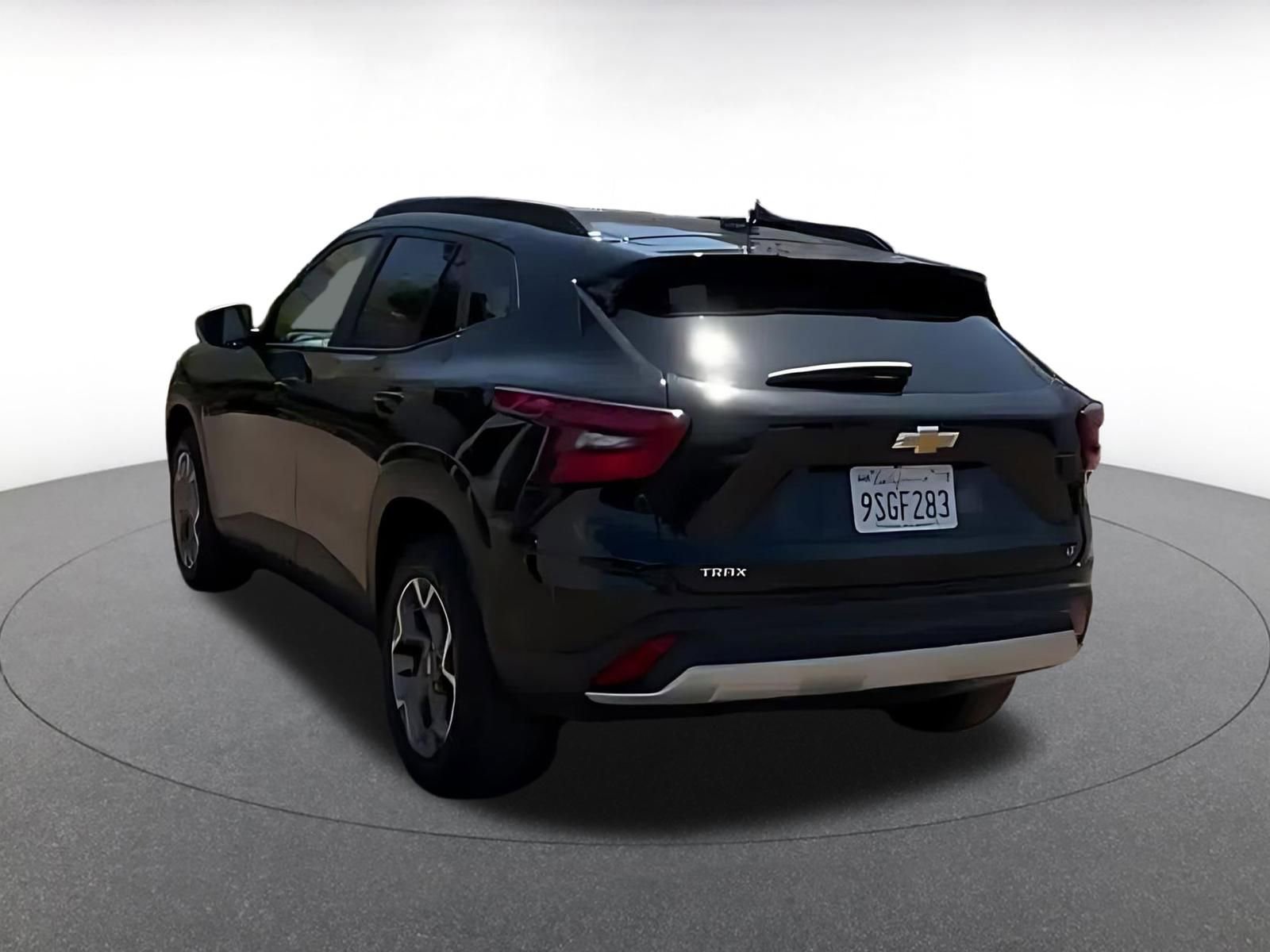 Thumbnail: 2025 Chevrolet Trax - 15