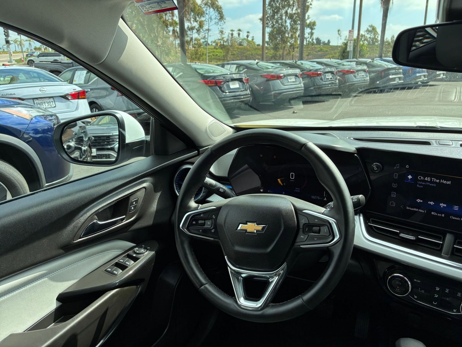 Thumbnail: 2025 Chevrolet Trax - 33