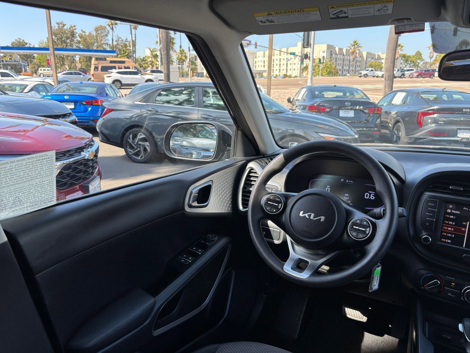 Thumbnail: 2025 Kia Soul - 32