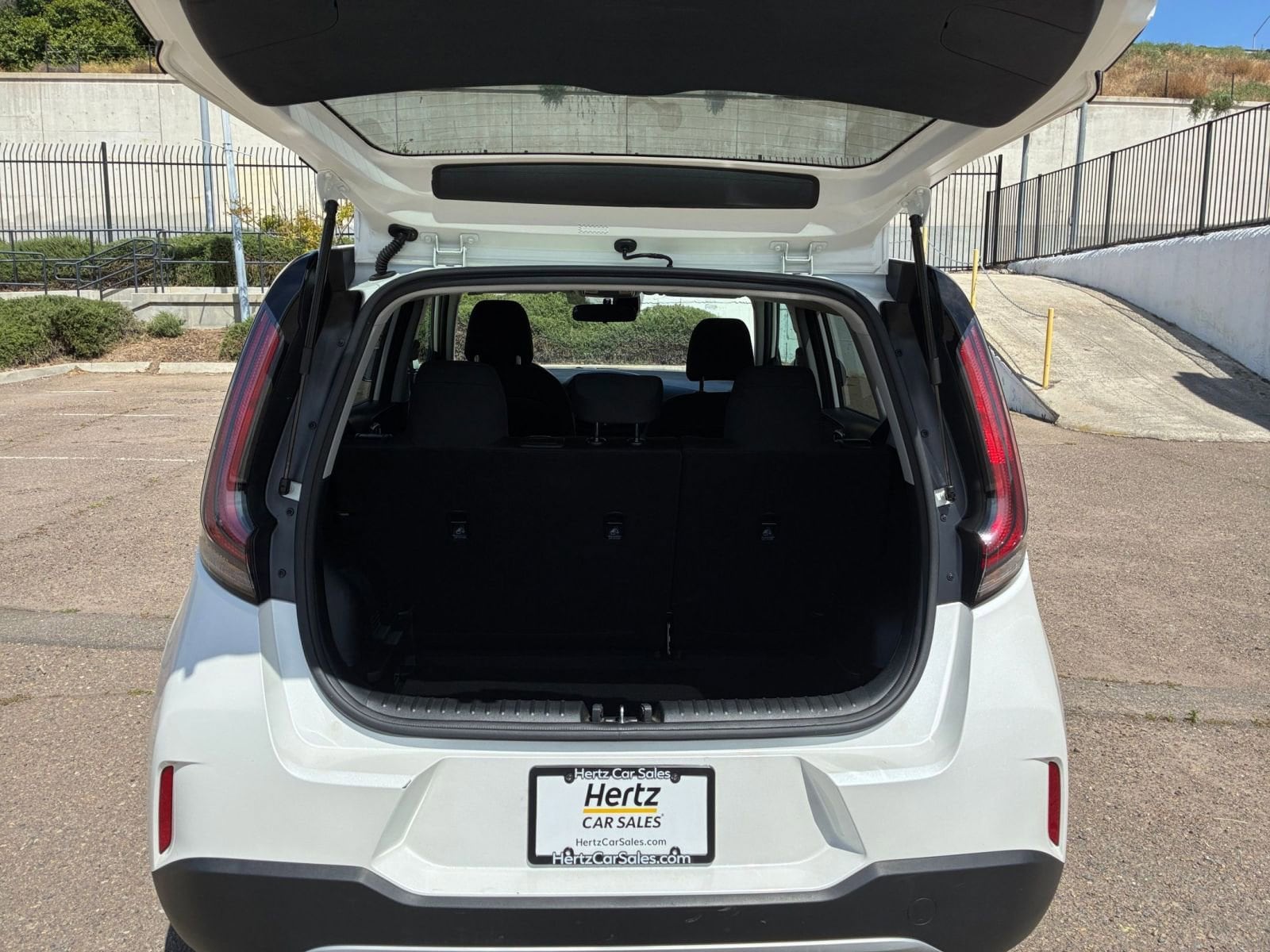 Thumbnail: 2025 Kia Soul - 29