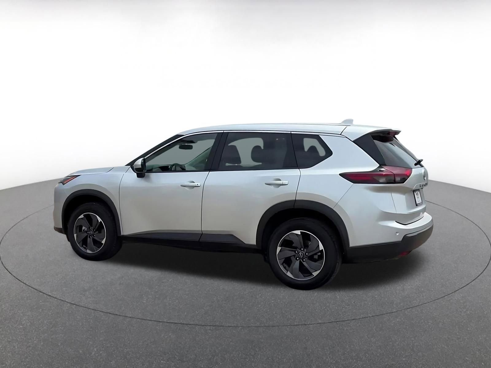 Thumbnail: 2025 Nissan Rogue - 10
