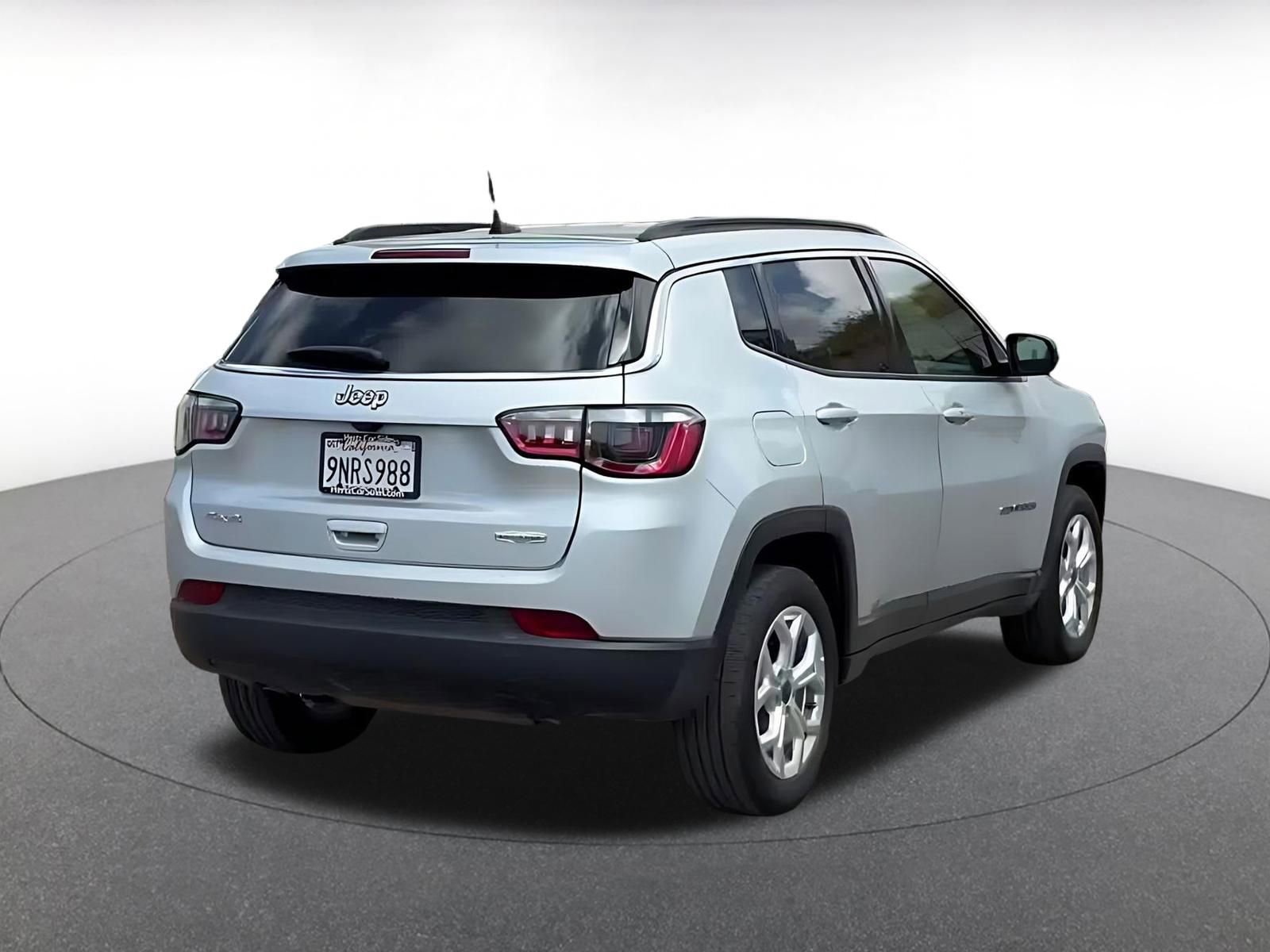 Thumbnail: 2025 Jeep Compass - 14