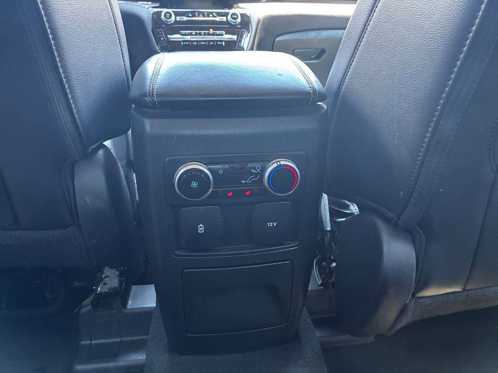 Thumbnail: 2023 Ford Explorer - 25