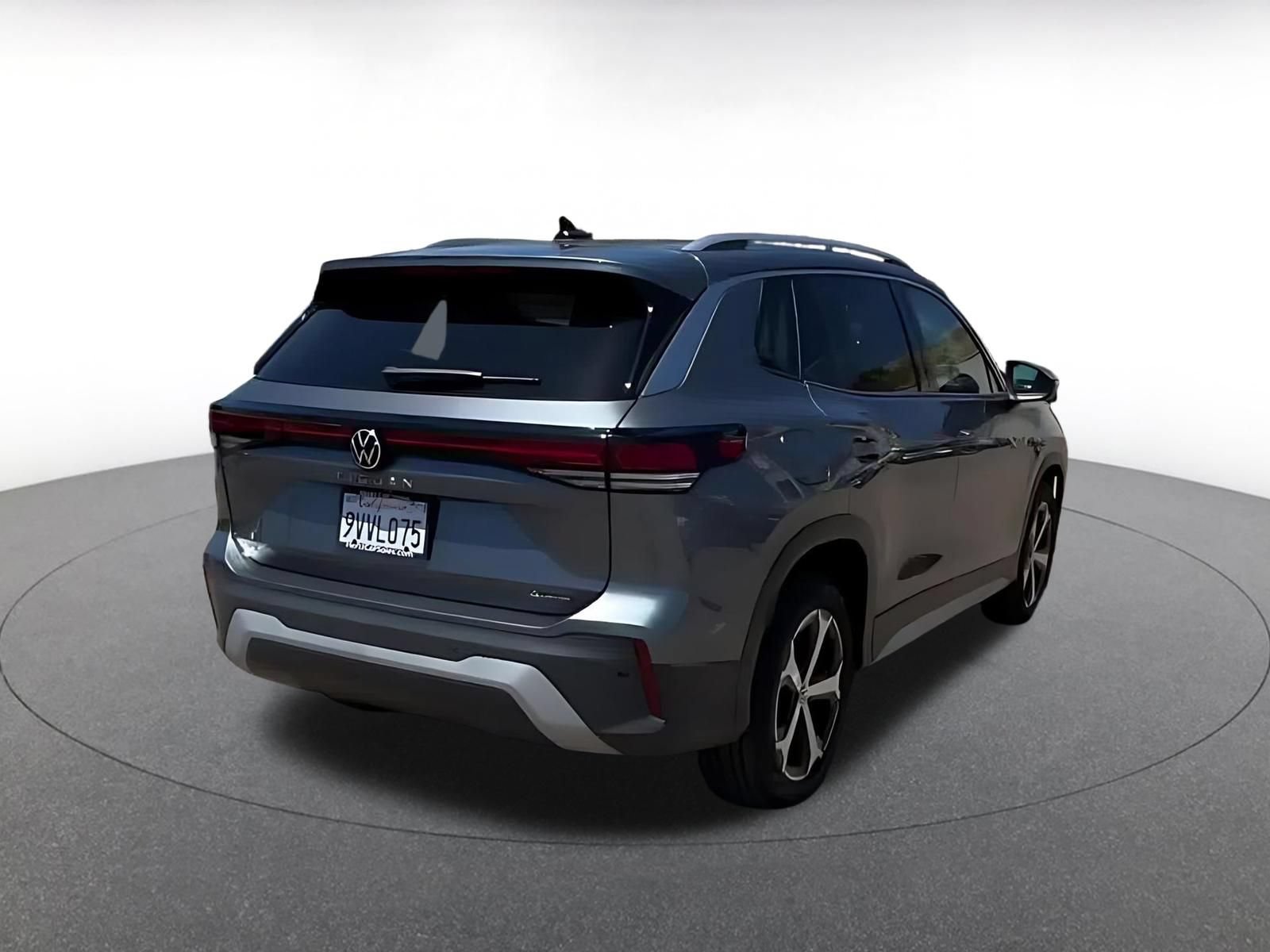 Thumbnail: 2026 Volkswagen Tiguan - 15