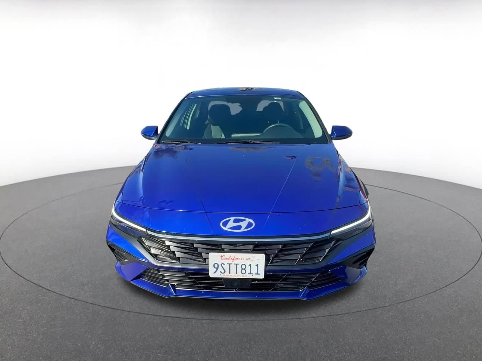 Thumbnail: 2025 Hyundai Elantra - 4