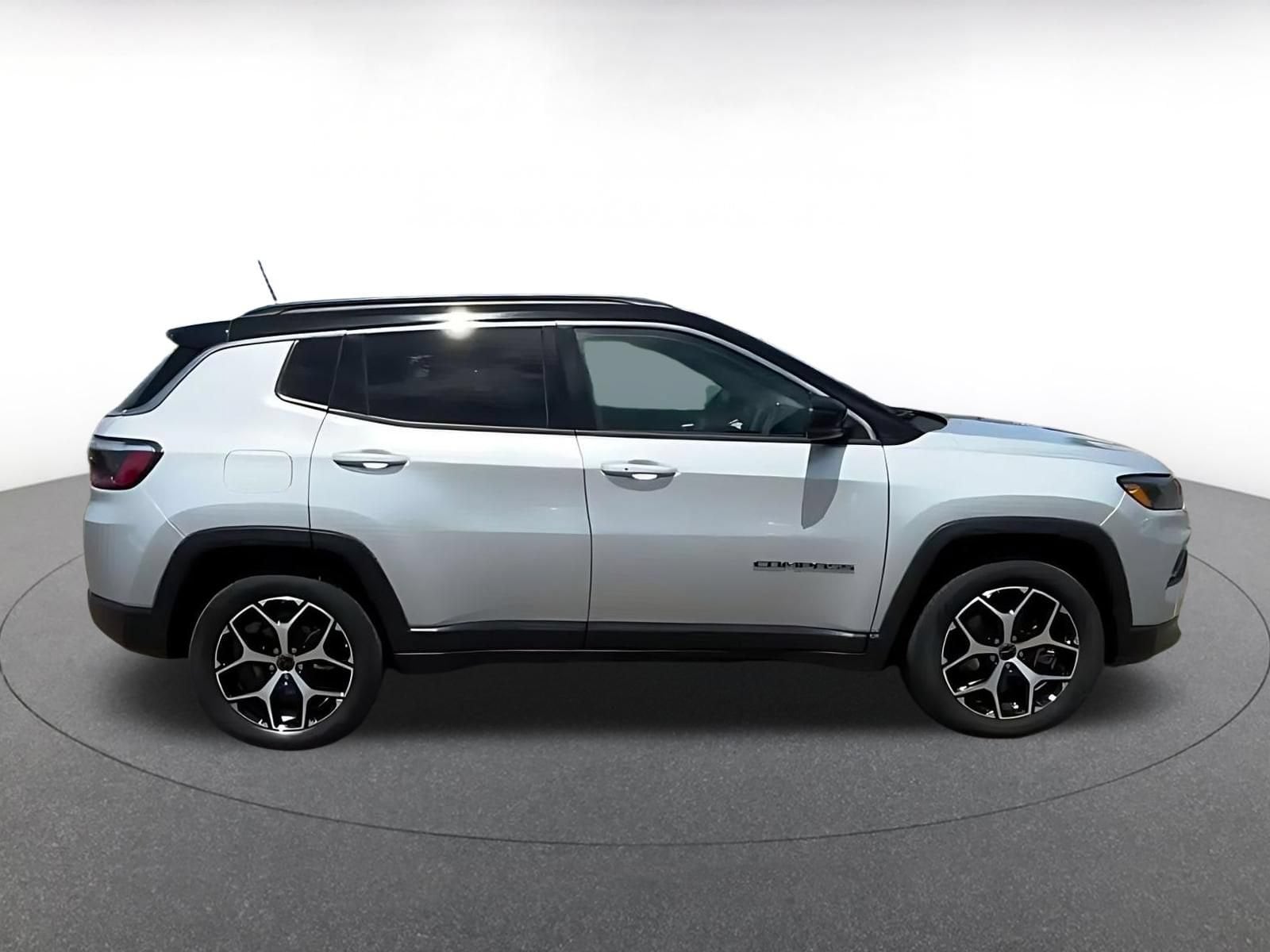 Thumbnail: 2025 Jeep Compass - 7