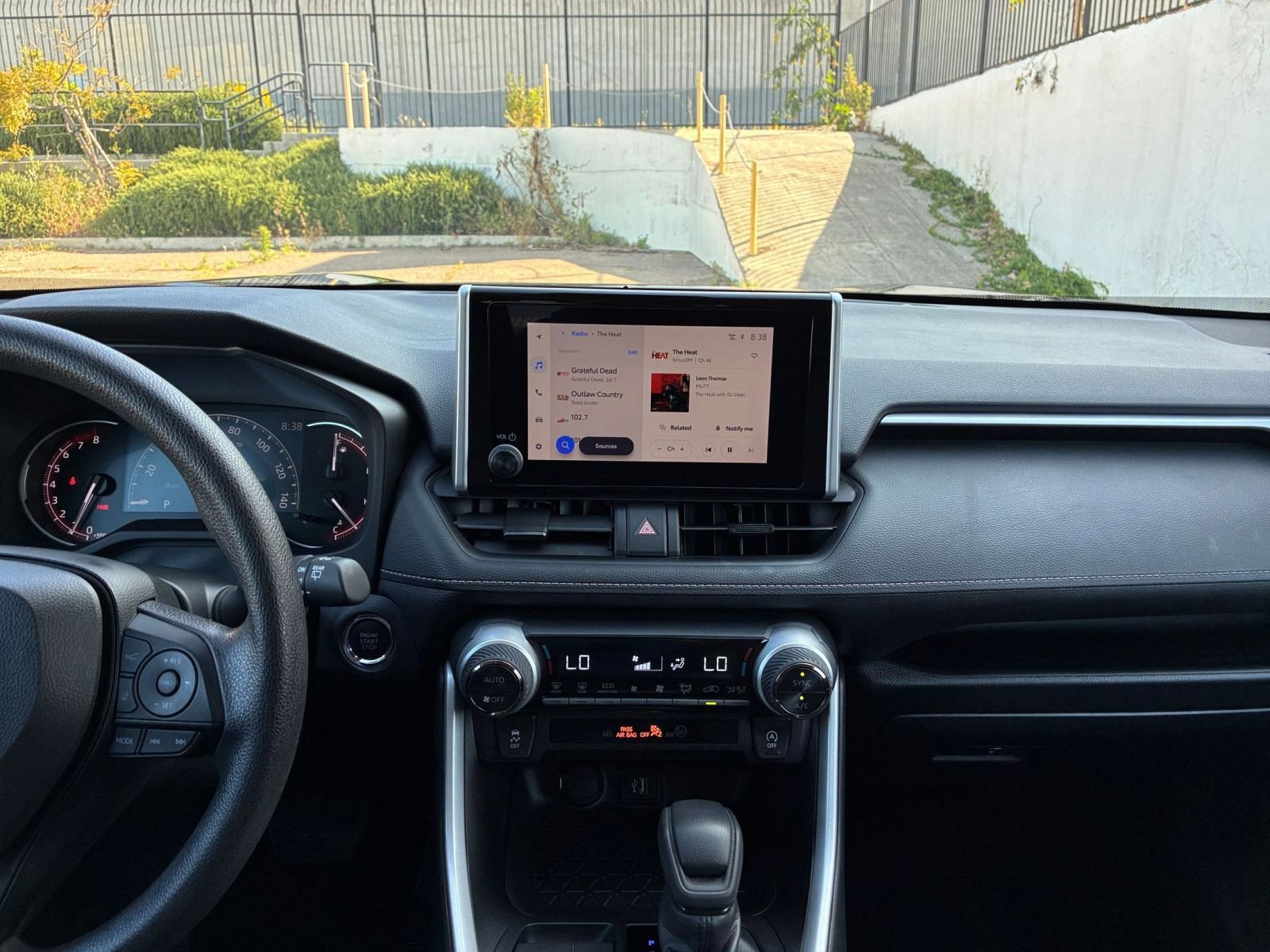 Thumbnail: 2025 Toyota RAV4 - 17