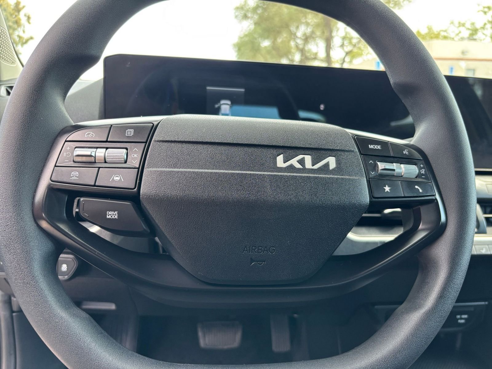 Thumbnail: 2025 Kia K4 - 27