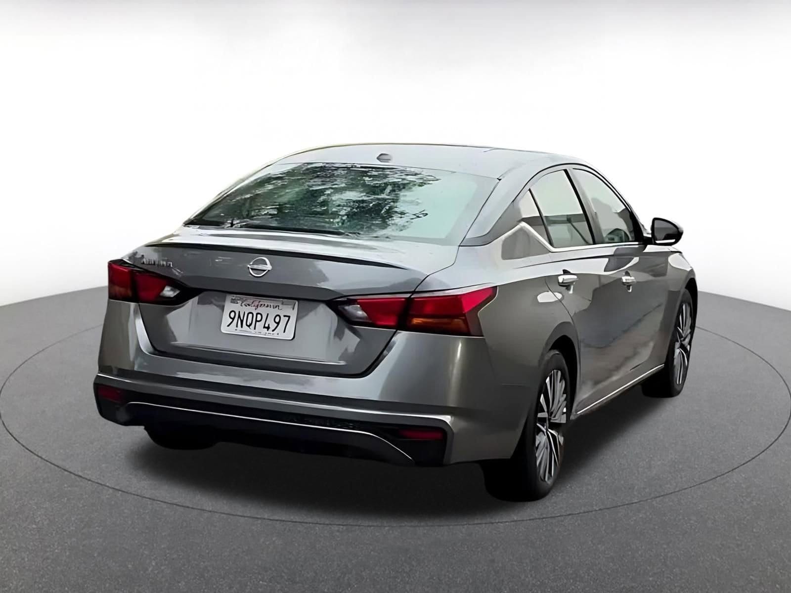 Thumbnail: 2025 Nissan Altima - 14