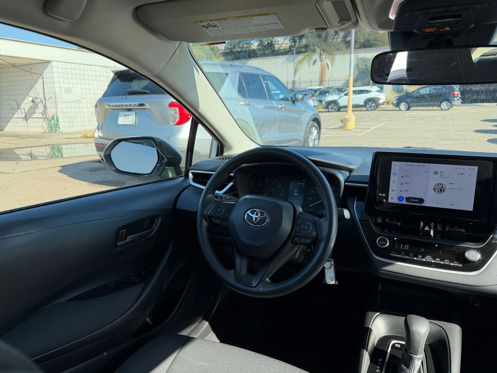 Thumbnail: 2025 Toyota Corolla - 32