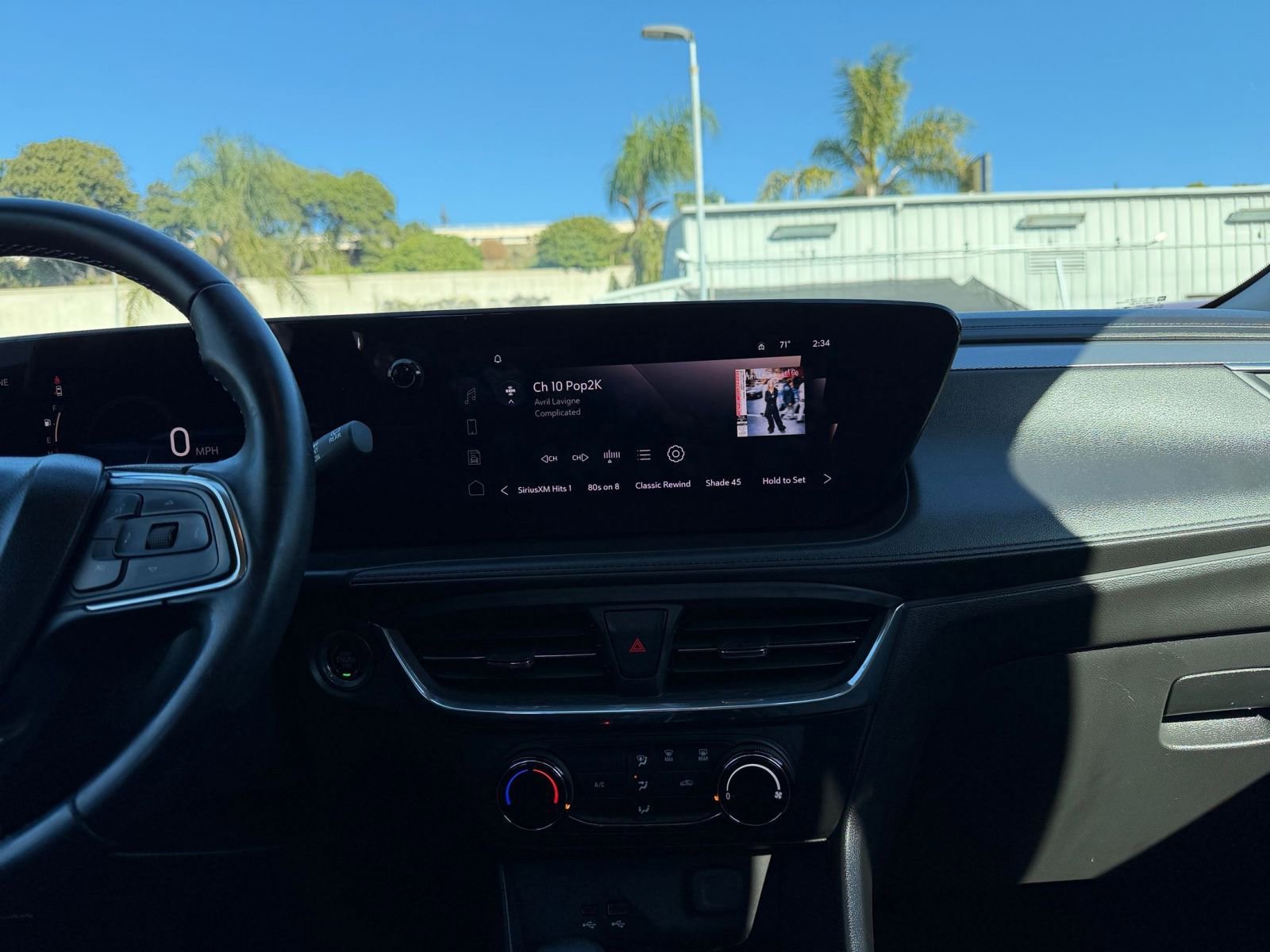 Thumbnail: 2025 Buick Encore GX - 18