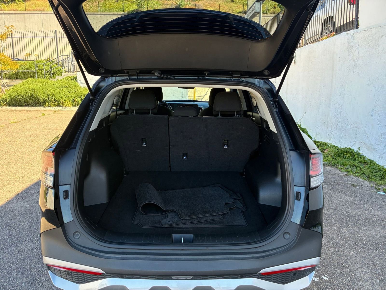 Thumbnail: 2025 Kia Sportage - 30