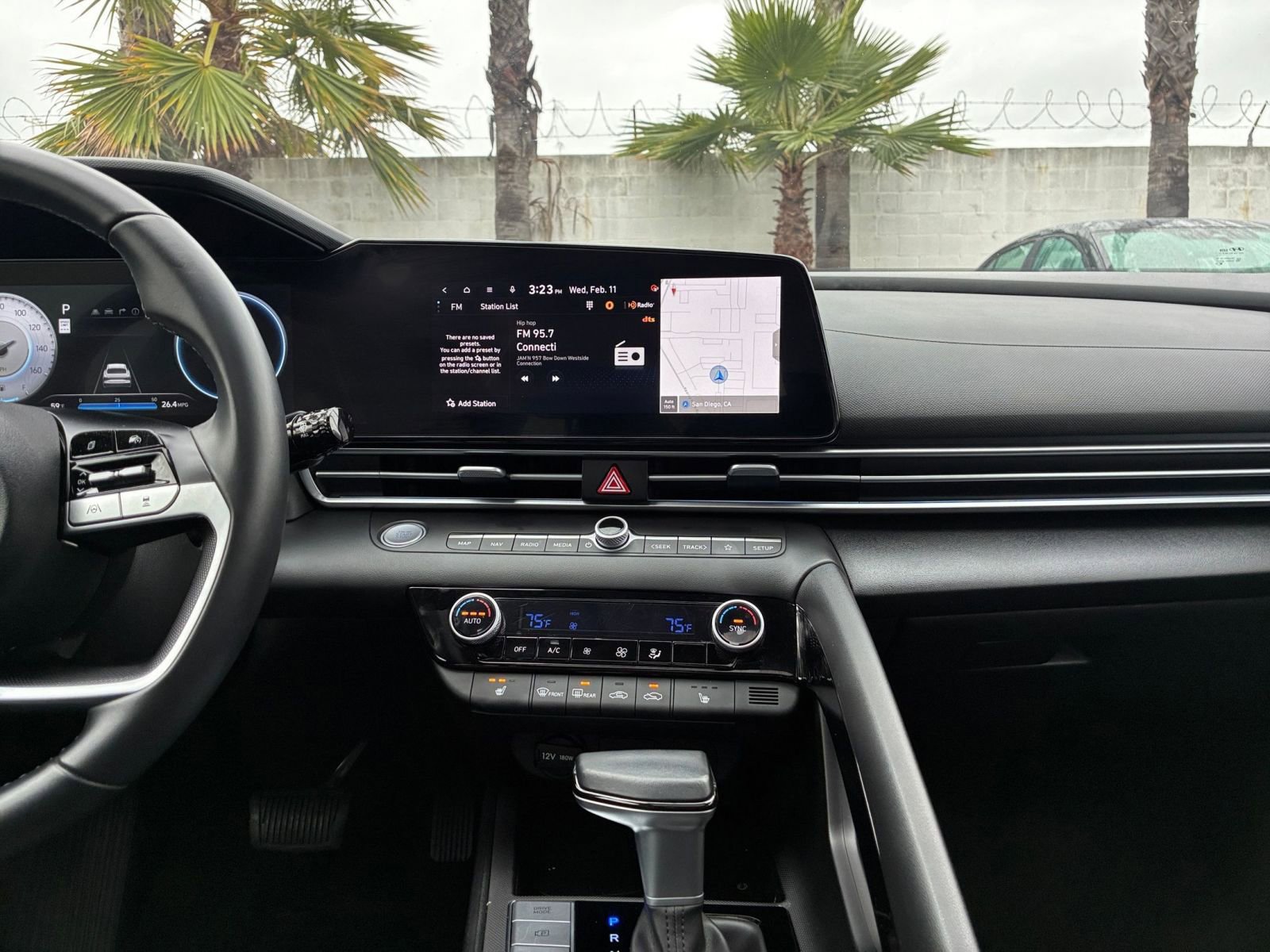 Thumbnail: 2025 Hyundai Elantra - 17