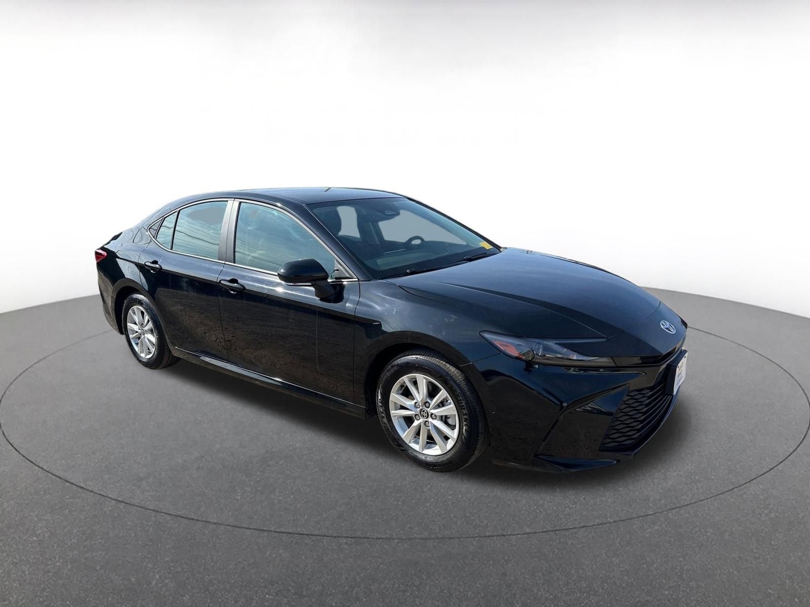 Thumbnail: 2025 Toyota Camry - 1