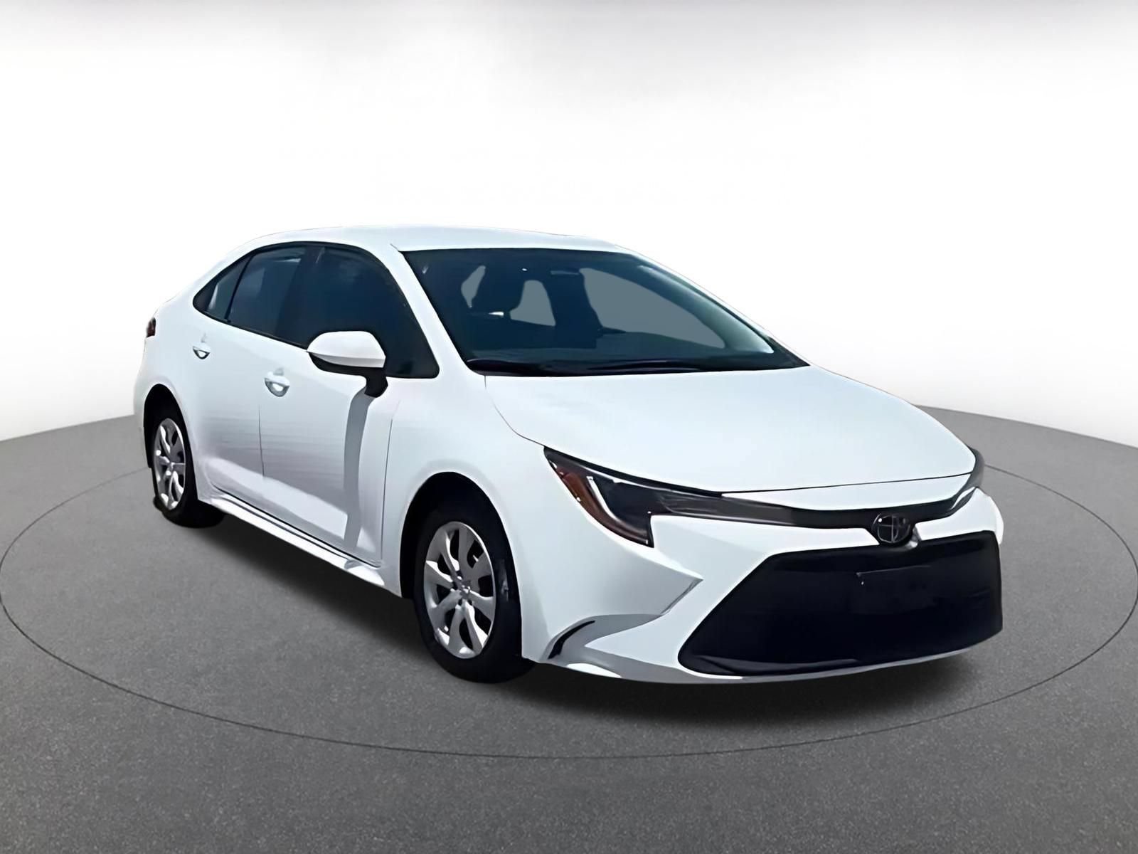 Thumbnail: 2025 Toyota Corolla - 3