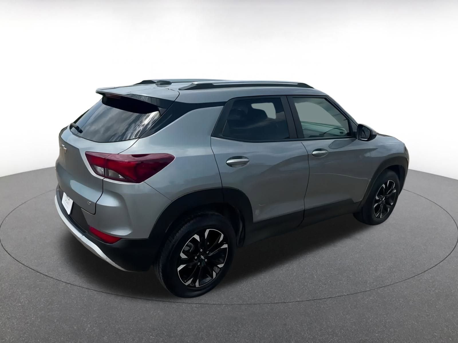 Thumbnail: 2023 Chevrolet TrailBlazer - 15