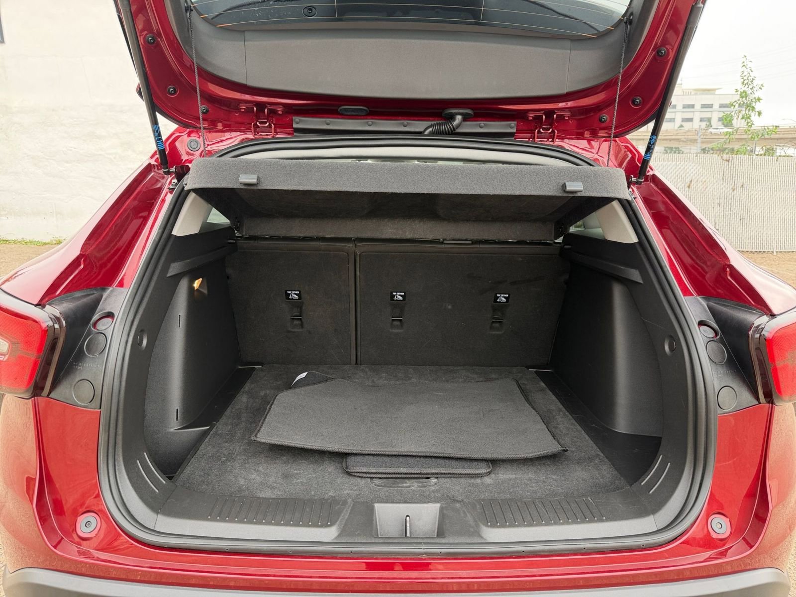 Thumbnail: 2025 Chevrolet Trax - 29