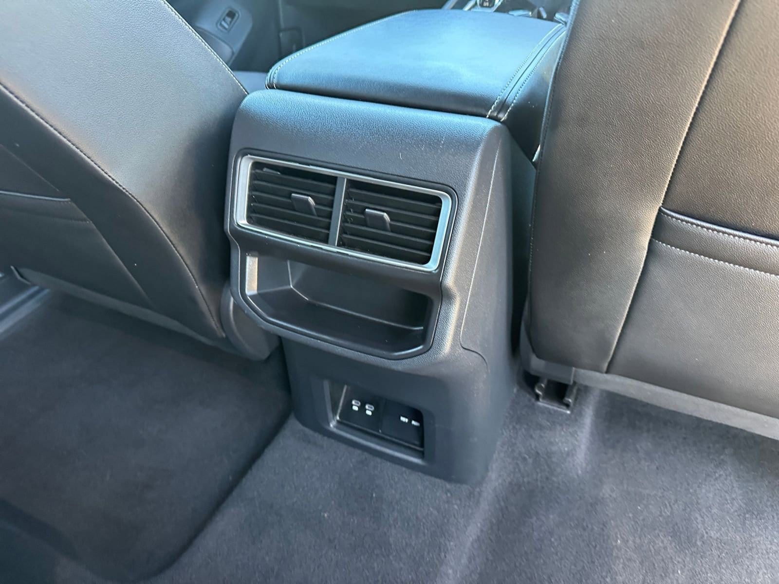 Thumbnail: 2025 Volkswagen Atlas - 24