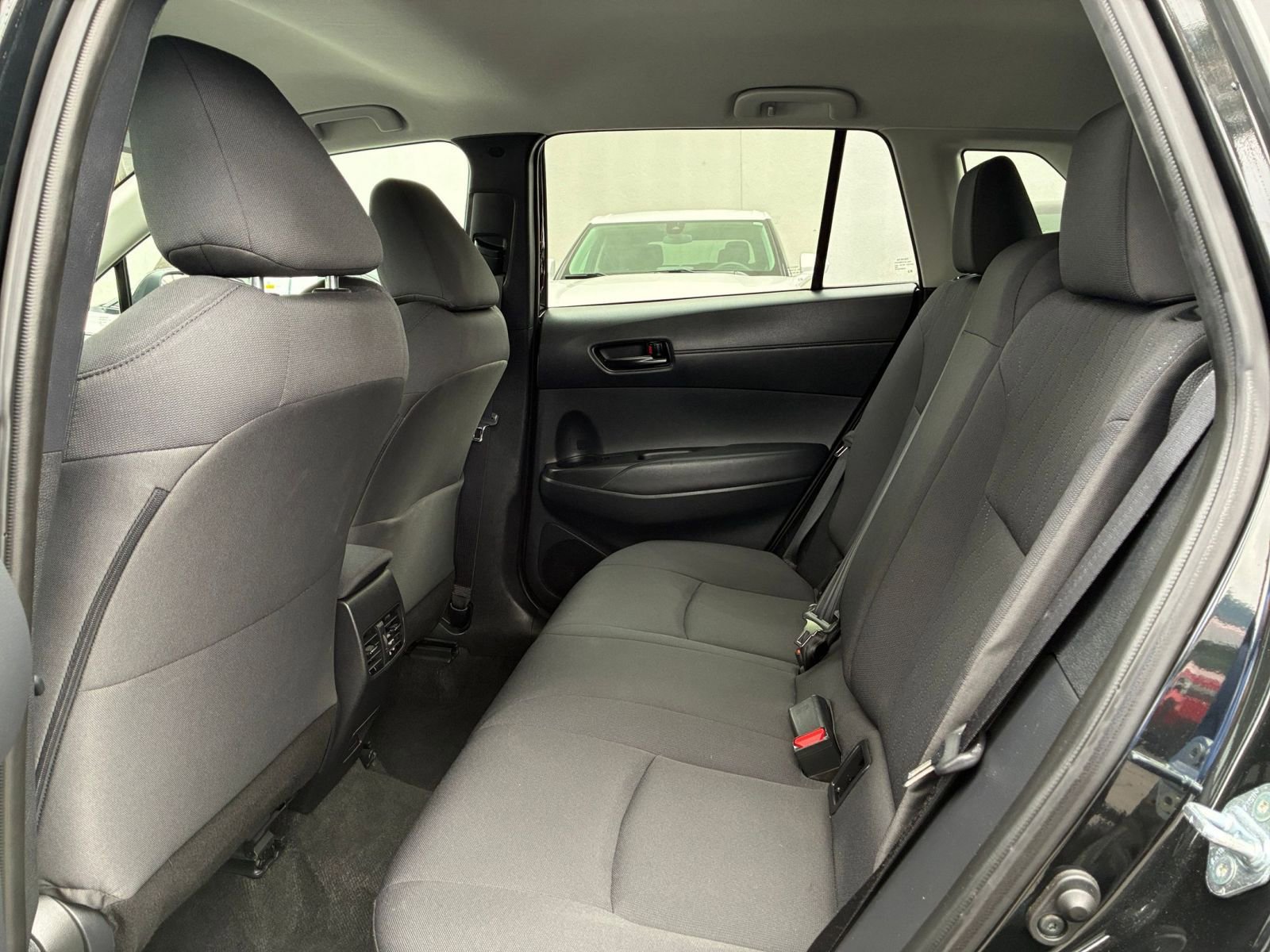 Thumbnail: 2025 Toyota Corolla Cross - 24