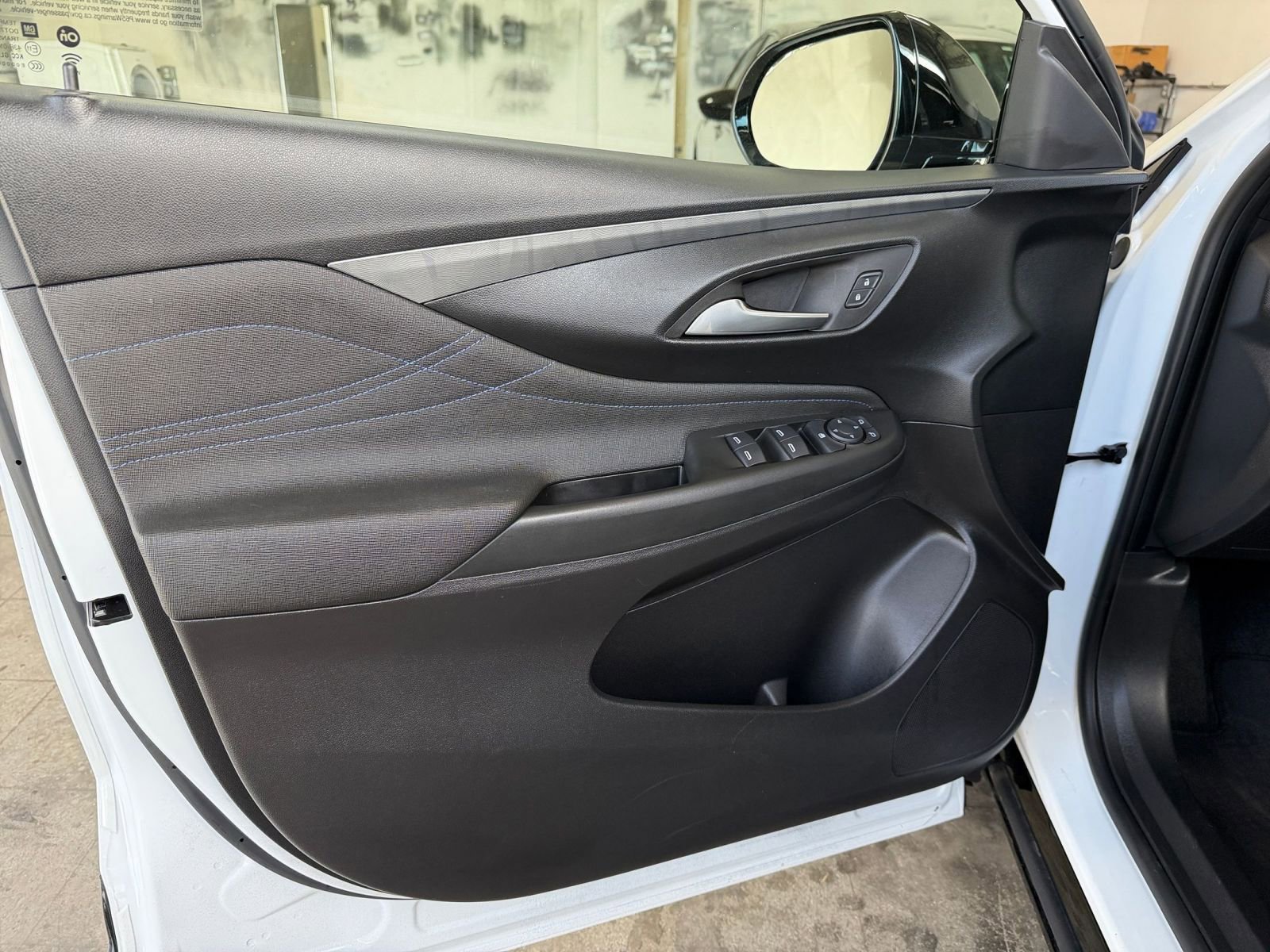 Thumbnail: 2025 Buick Envista - 20