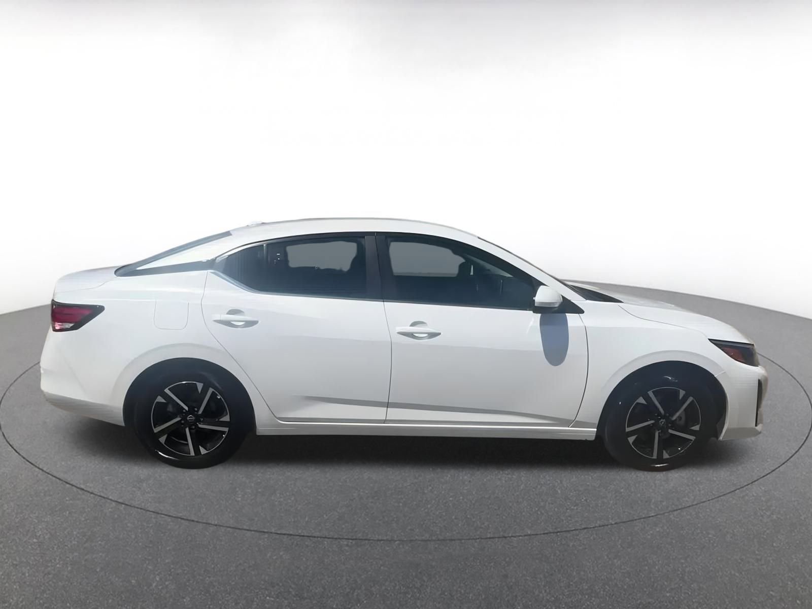 Thumbnail: 2024 Nissan Sentra - 16