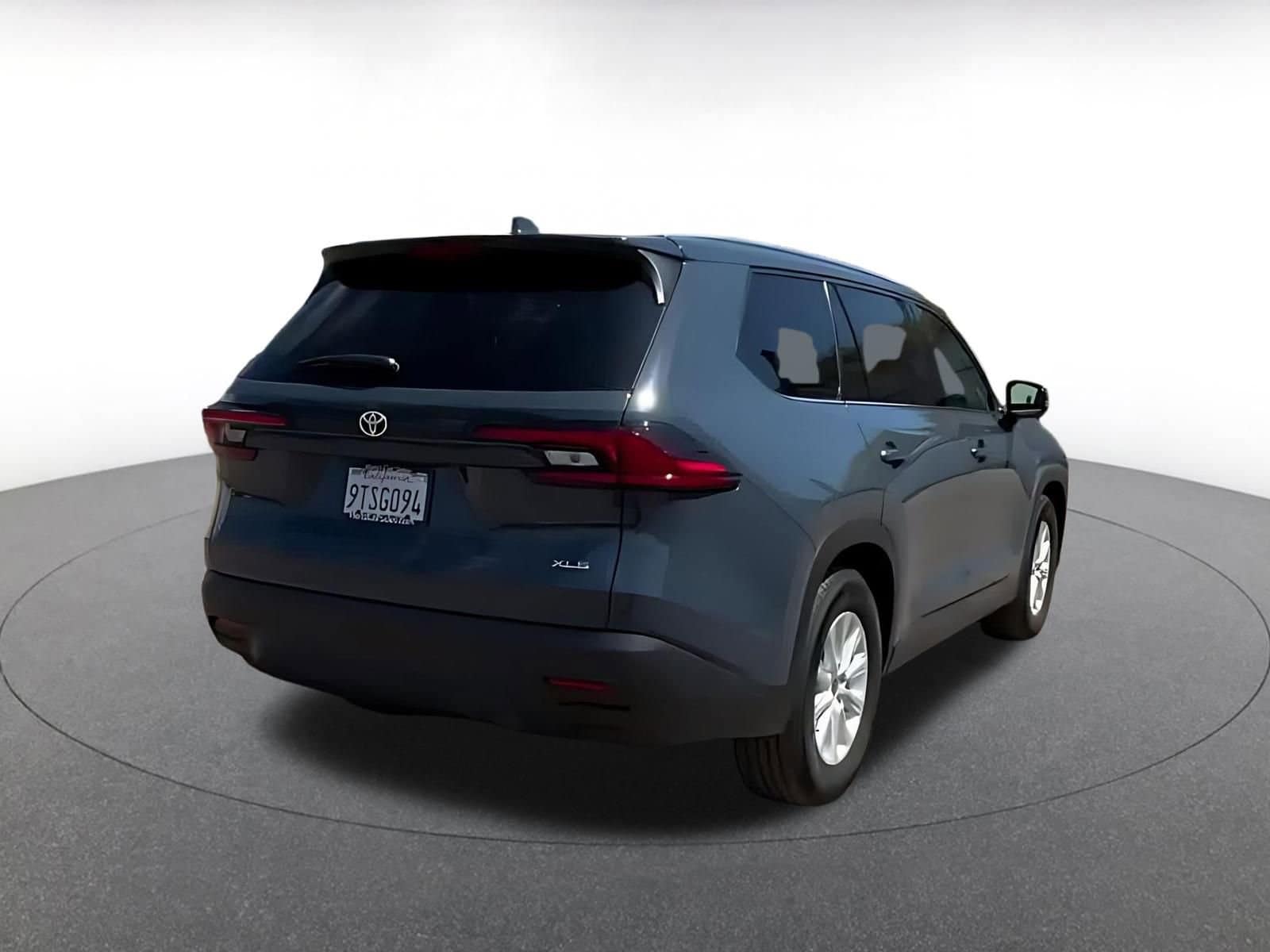 Thumbnail: 2025 Toyota Grand Highlander - 15