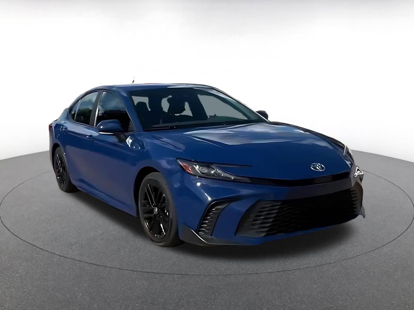 Thumbnail: 2025 Toyota Camry - 3