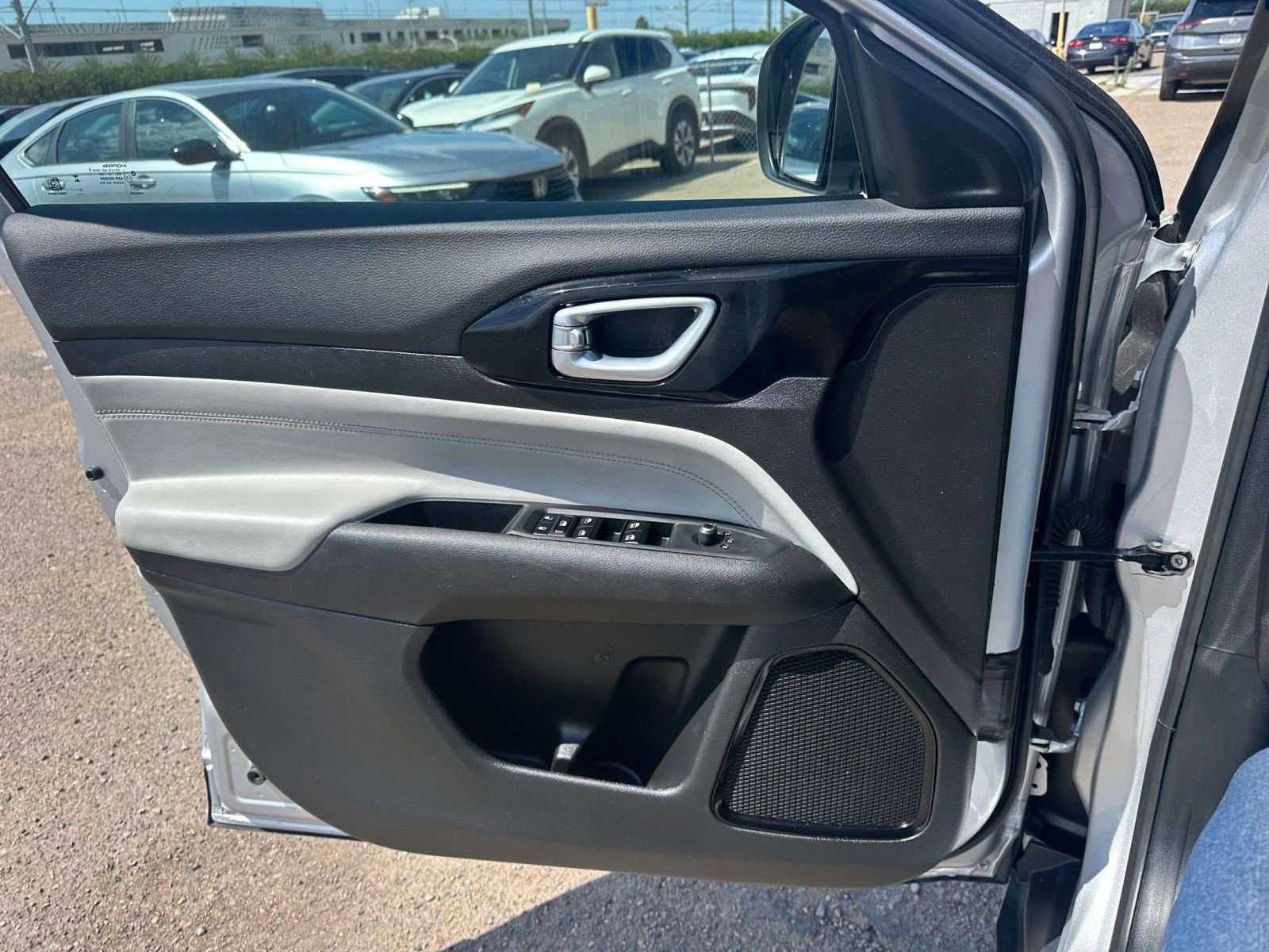 Thumbnail: 2025 Jeep Compass - 20