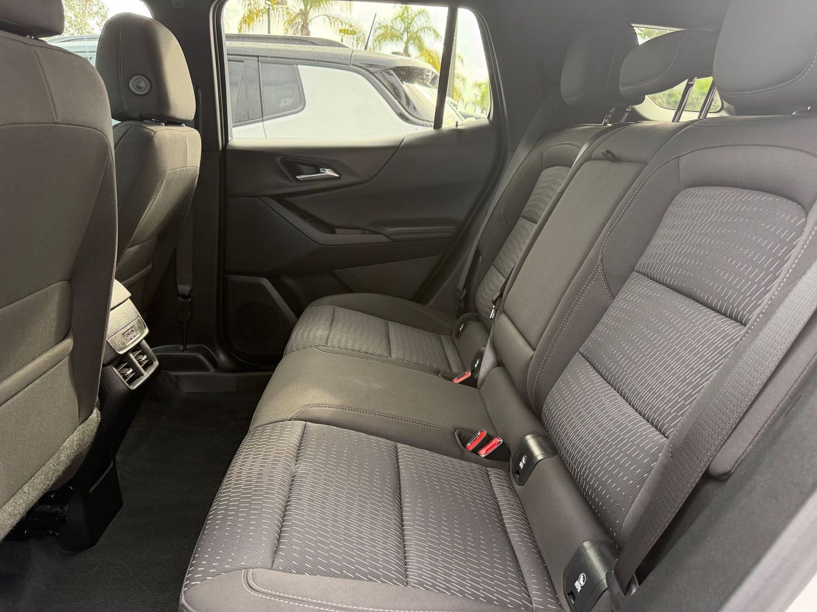 Thumbnail: 2025 Chevrolet Equinox - 27