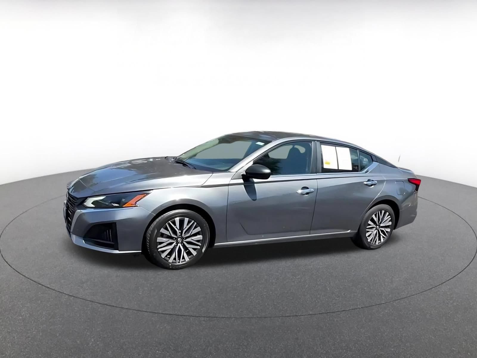 Thumbnail: 2025 Nissan Altima - 7