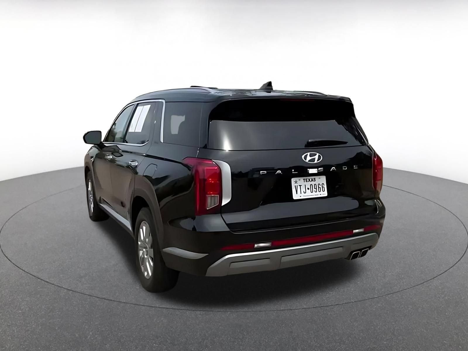 Thumbnail: 2025 Hyundai Palisade - 10