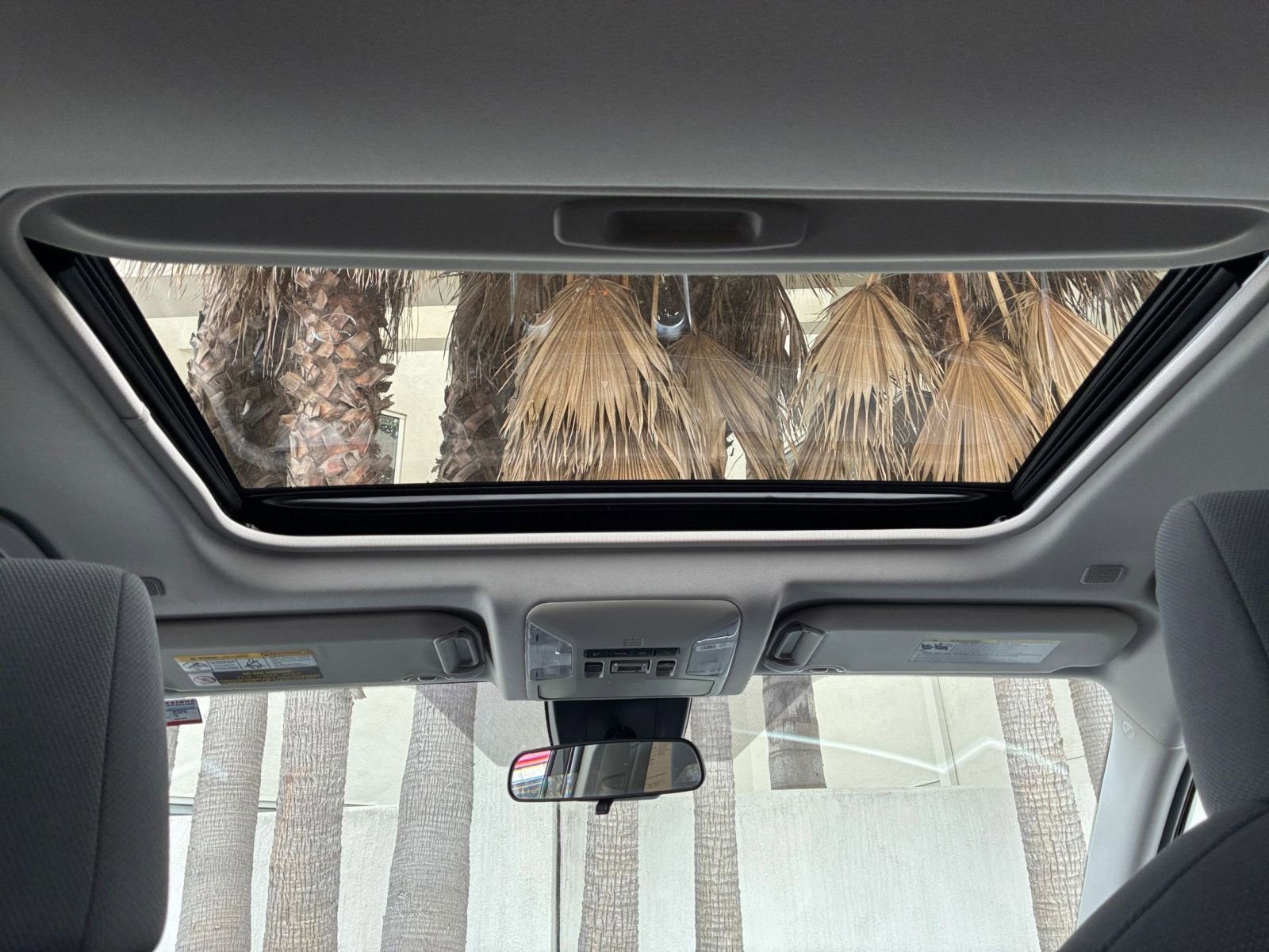 Thumbnail: 2025 Toyota RAV4 - 30