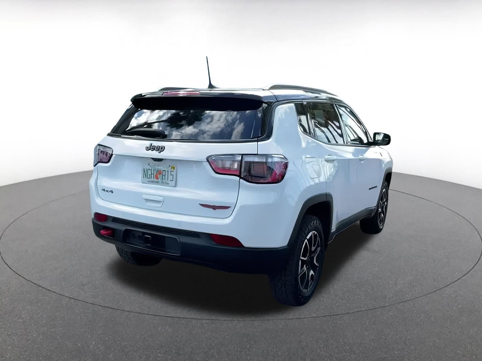 Thumbnail: 2025 Jeep Compass - 14