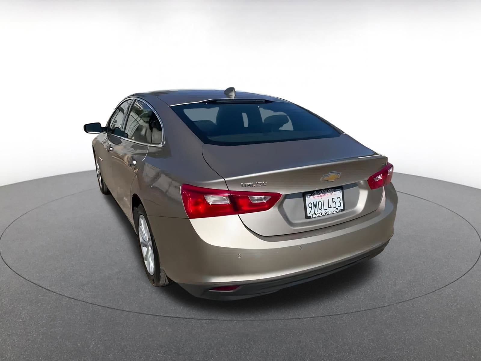Thumbnail: 2023 Chevrolet Malibu - 11
