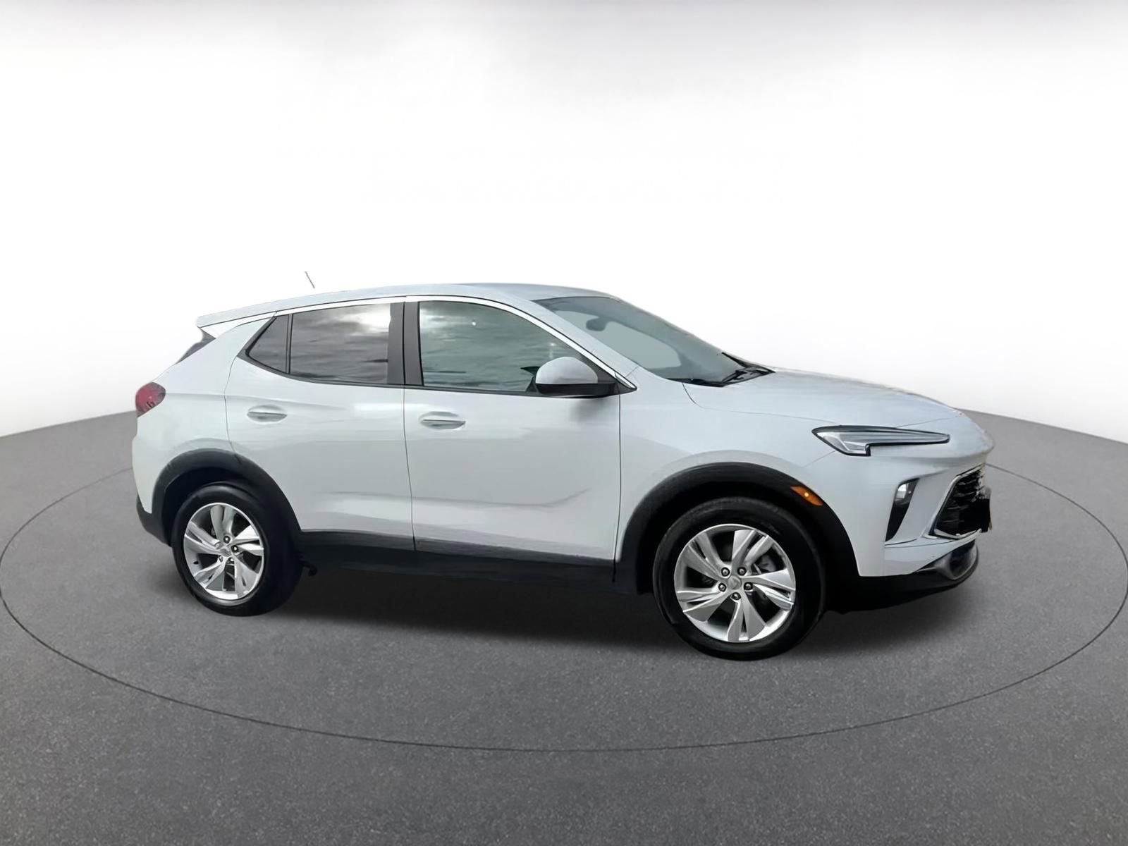 Thumbnail: 2025 Buick Encore GX - 2