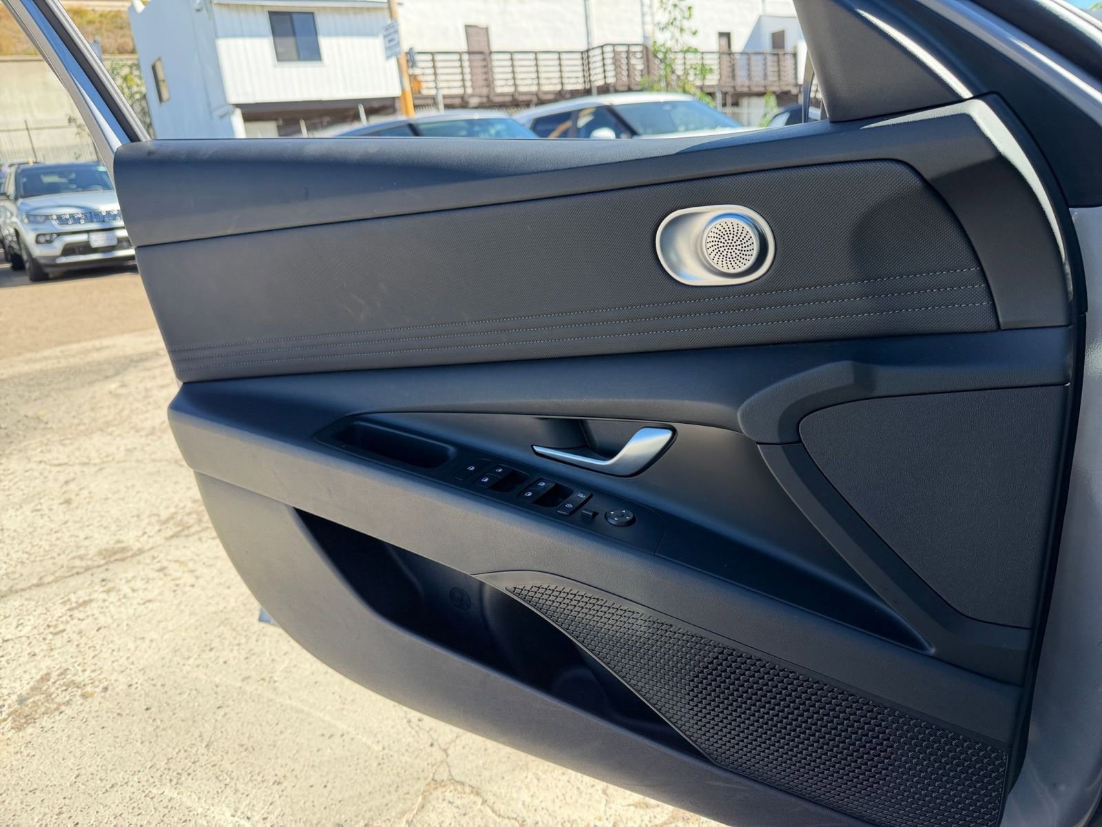 Thumbnail: 2025 Hyundai Elantra - 20