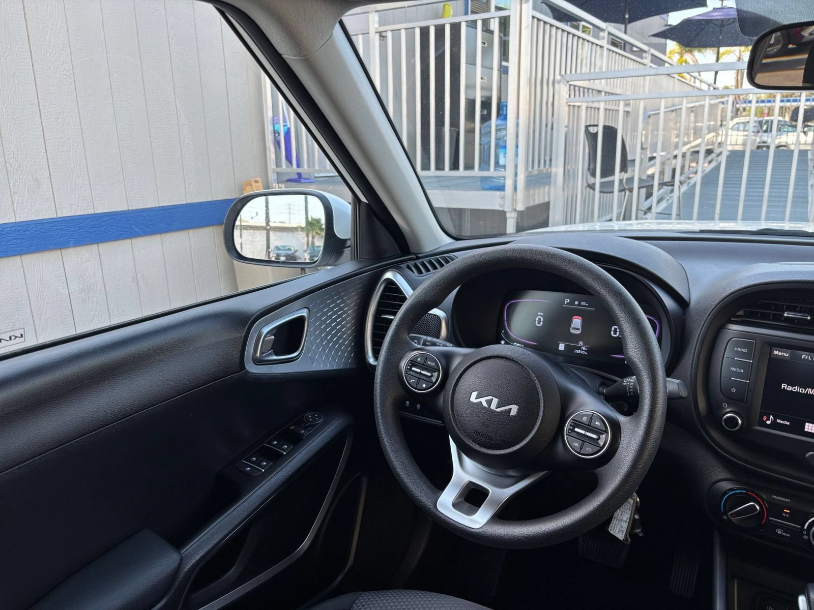 Thumbnail: 2025 Kia Soul - 32