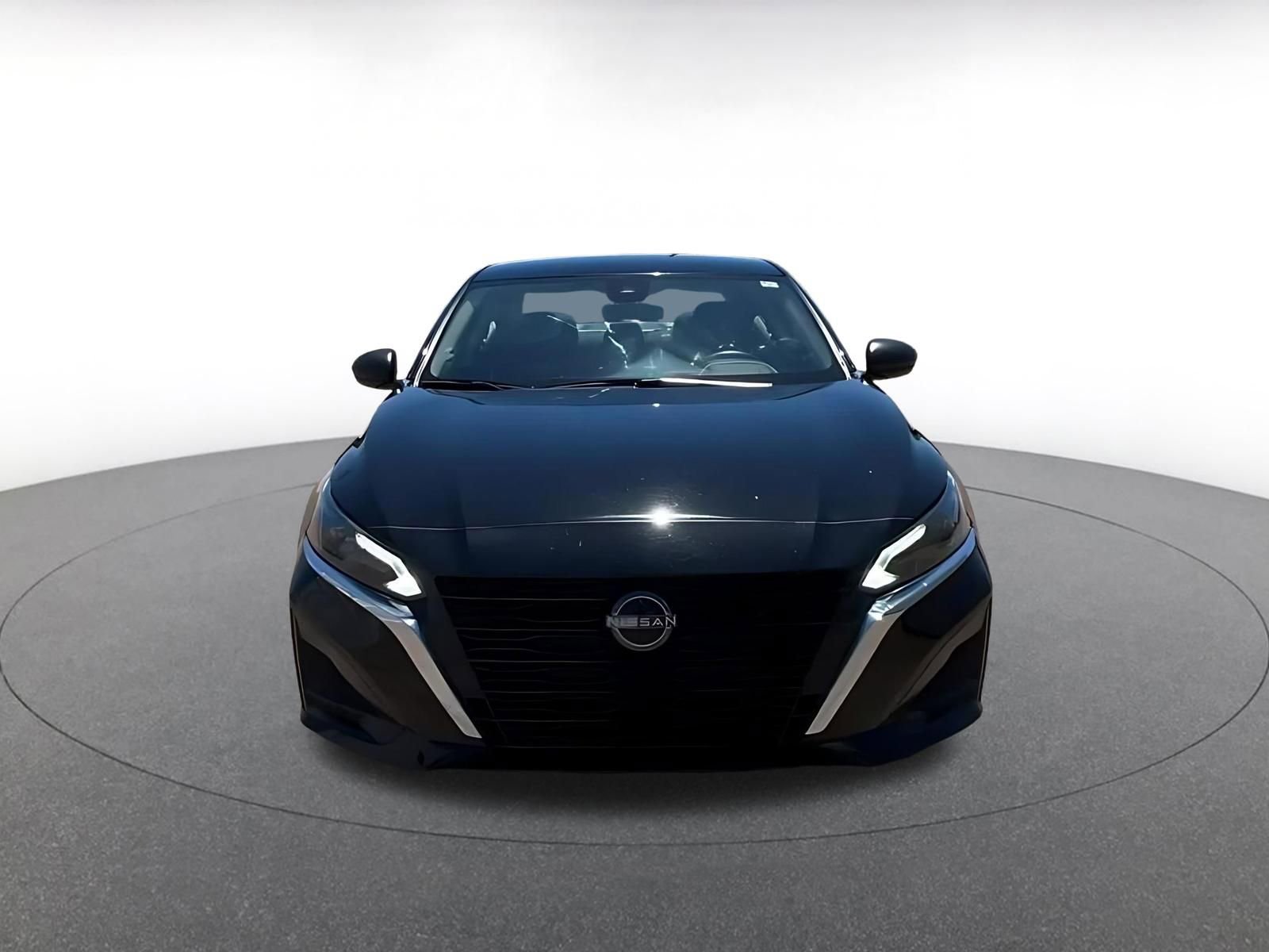 Thumbnail: 2025 Nissan Altima - 4