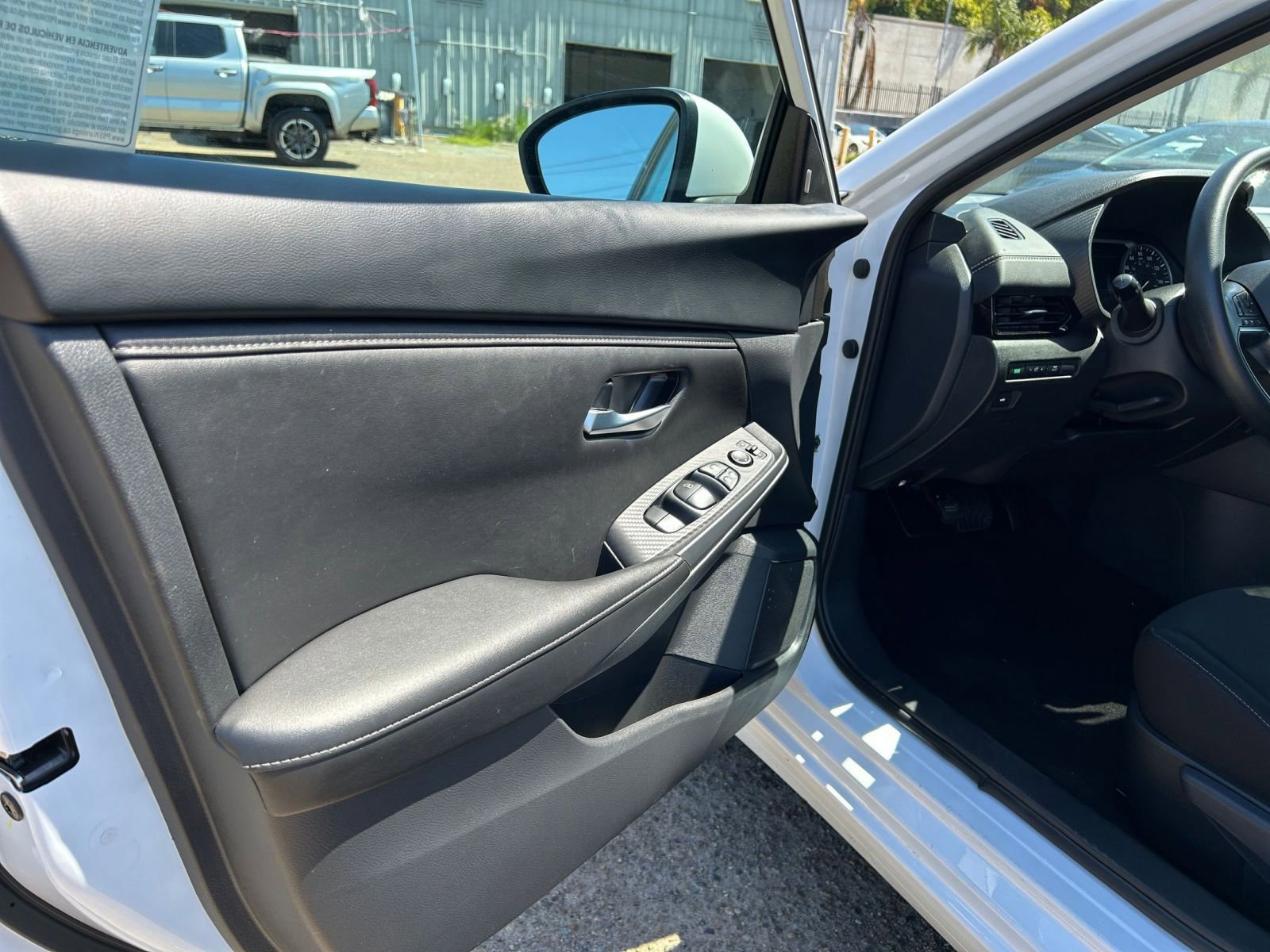 Thumbnail: 2024 Nissan Sentra - 20