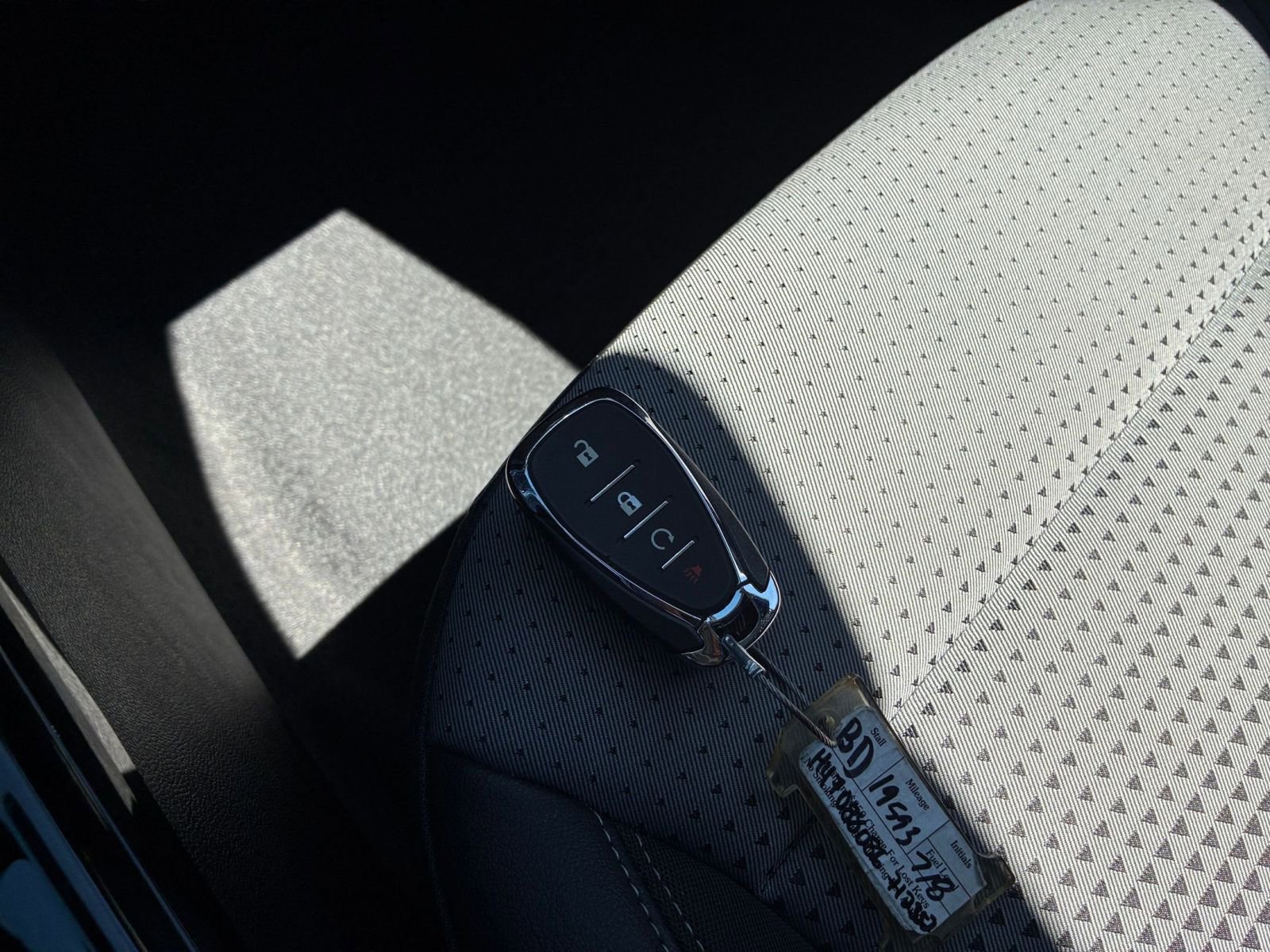 Thumbnail: 2025 Chevrolet Trax - 21