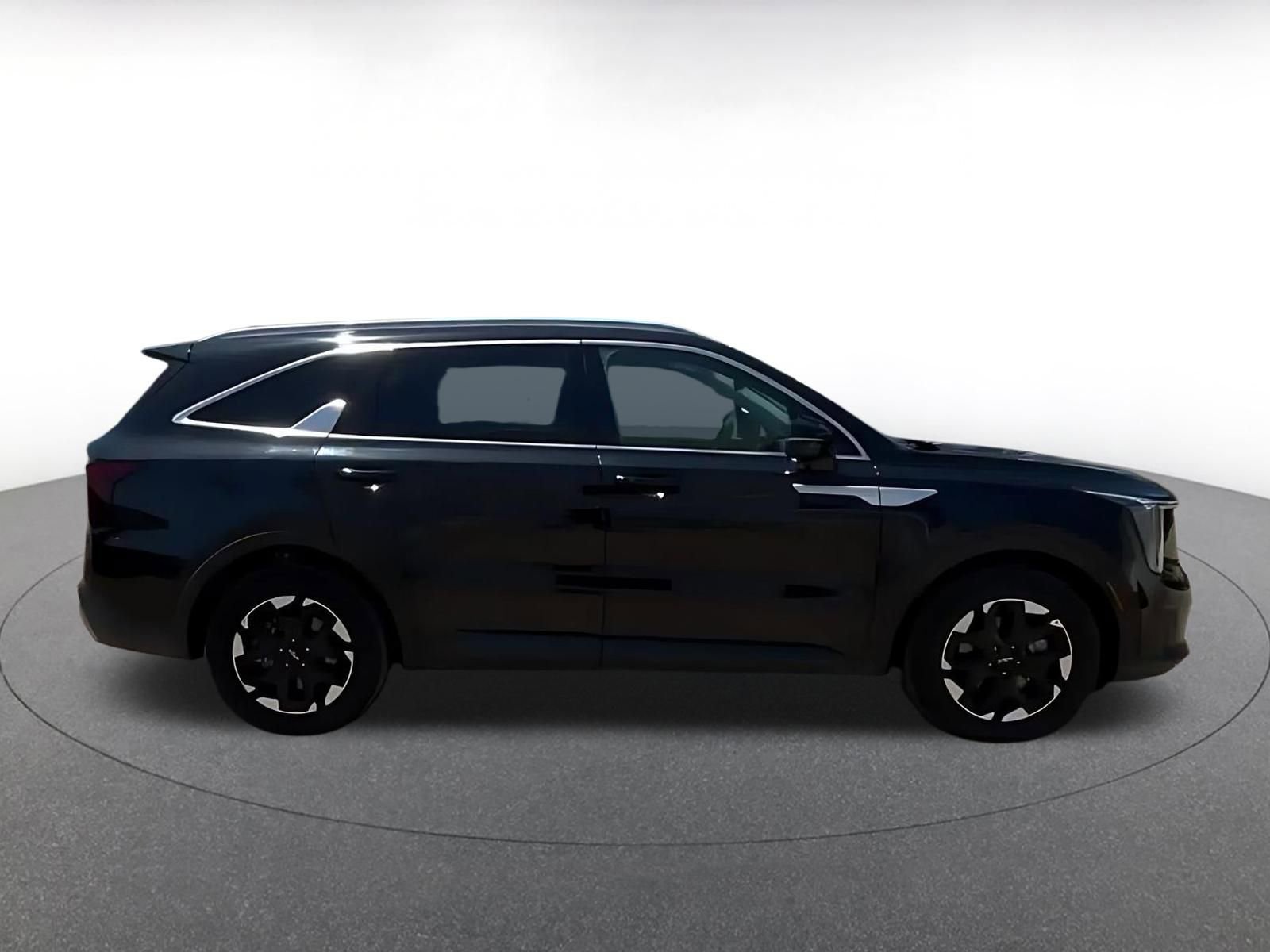 Thumbnail: 2024 Kia Sorento - 9