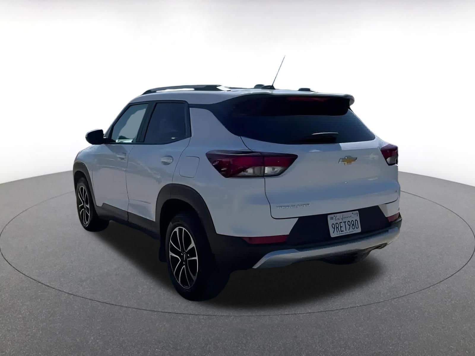 Thumbnail: 2025 Chevrolet TrailBlazer - 11