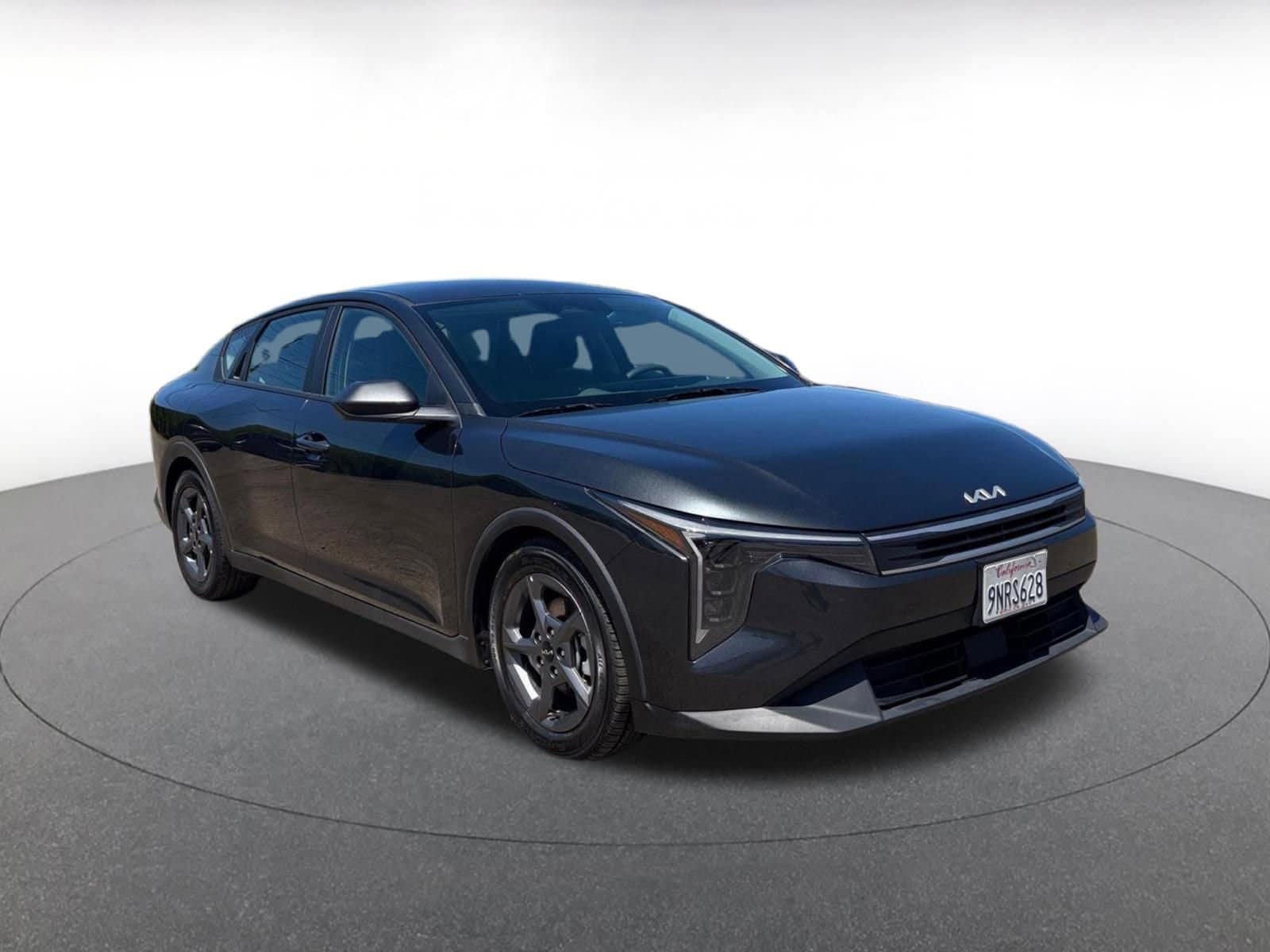 Thumbnail: 2025 Kia K4 - 1