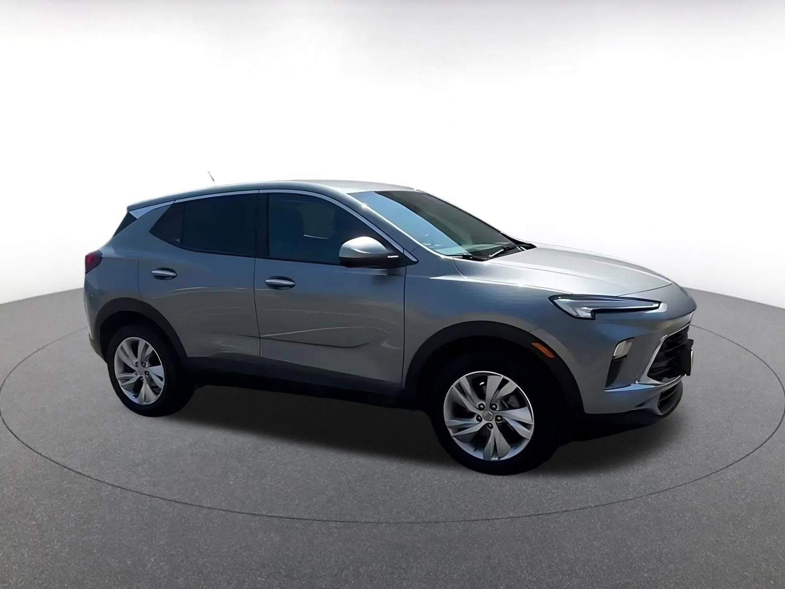 Thumbnail: 2025 Buick Encore GX - 2