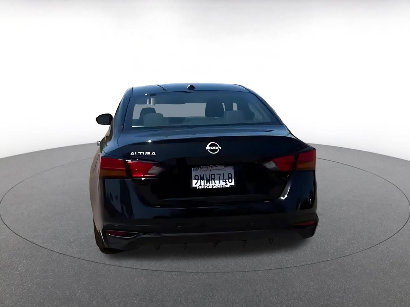 Thumbnail: 2025 Nissan Altima - 10