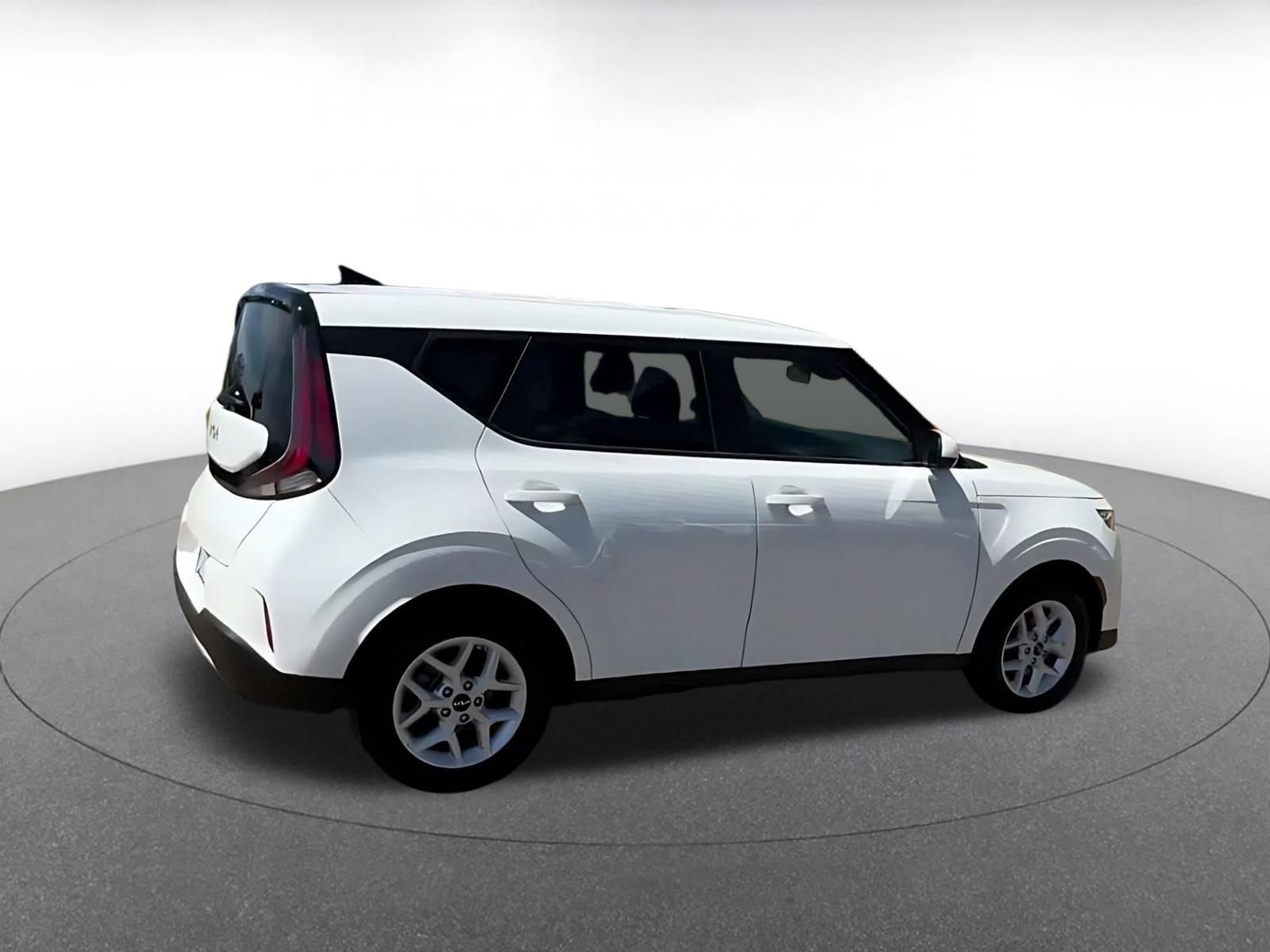 Thumbnail: 2025 Kia Soul - 14