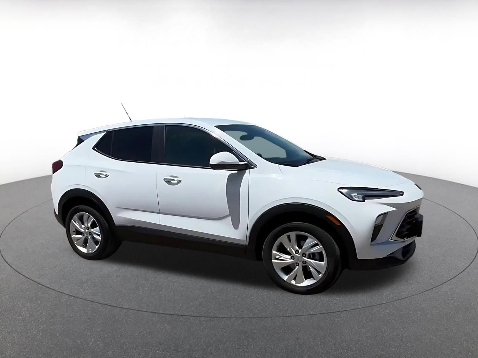 Thumbnail: 2025 Buick Encore GX - 2