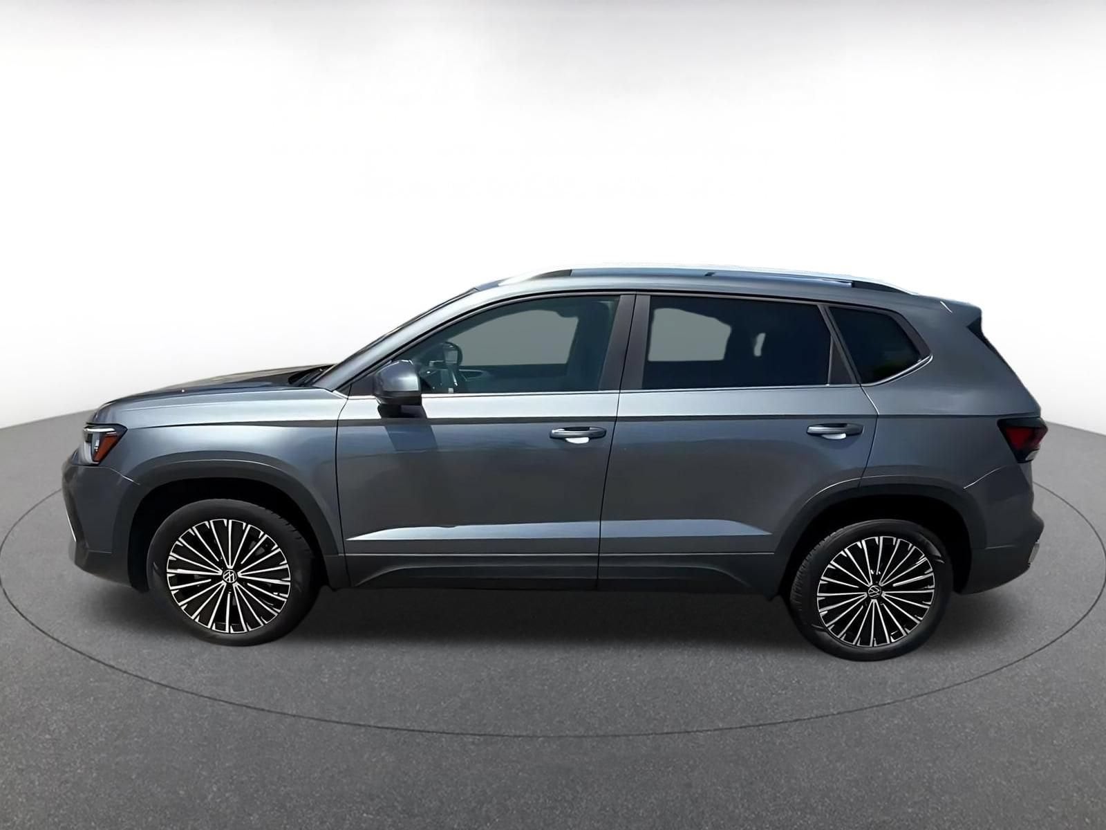 Thumbnail: 2026 Volkswagen Taos - 9