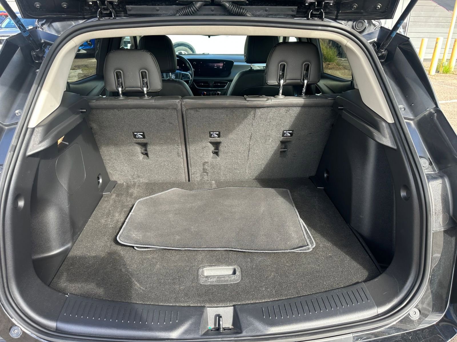 Thumbnail: 2025 Buick Encore GX - 29