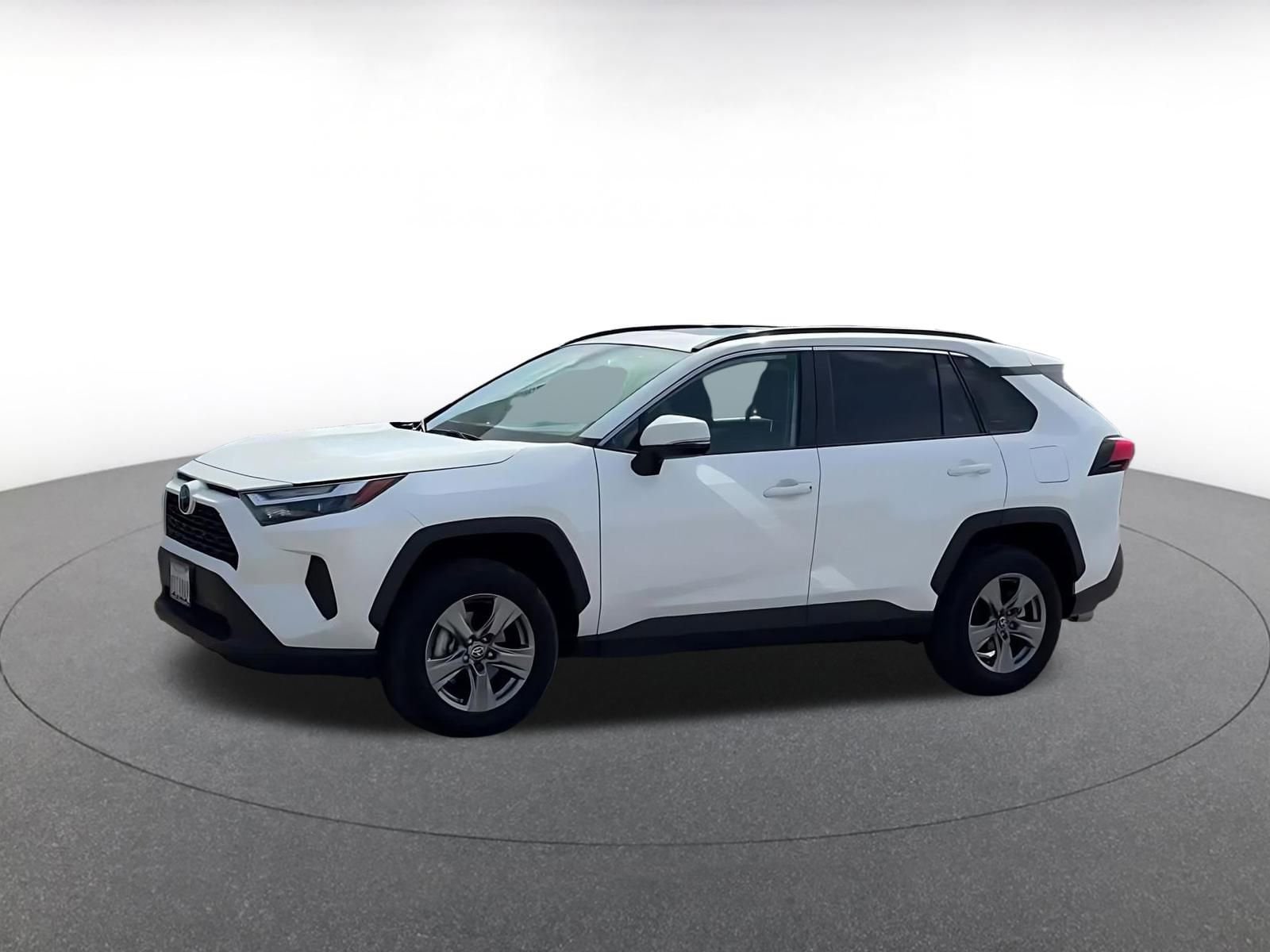 Thumbnail: 2025 Toyota RAV4 - 8